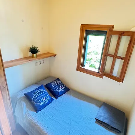 Ochra - Schoener Balkon Mit Meerblick